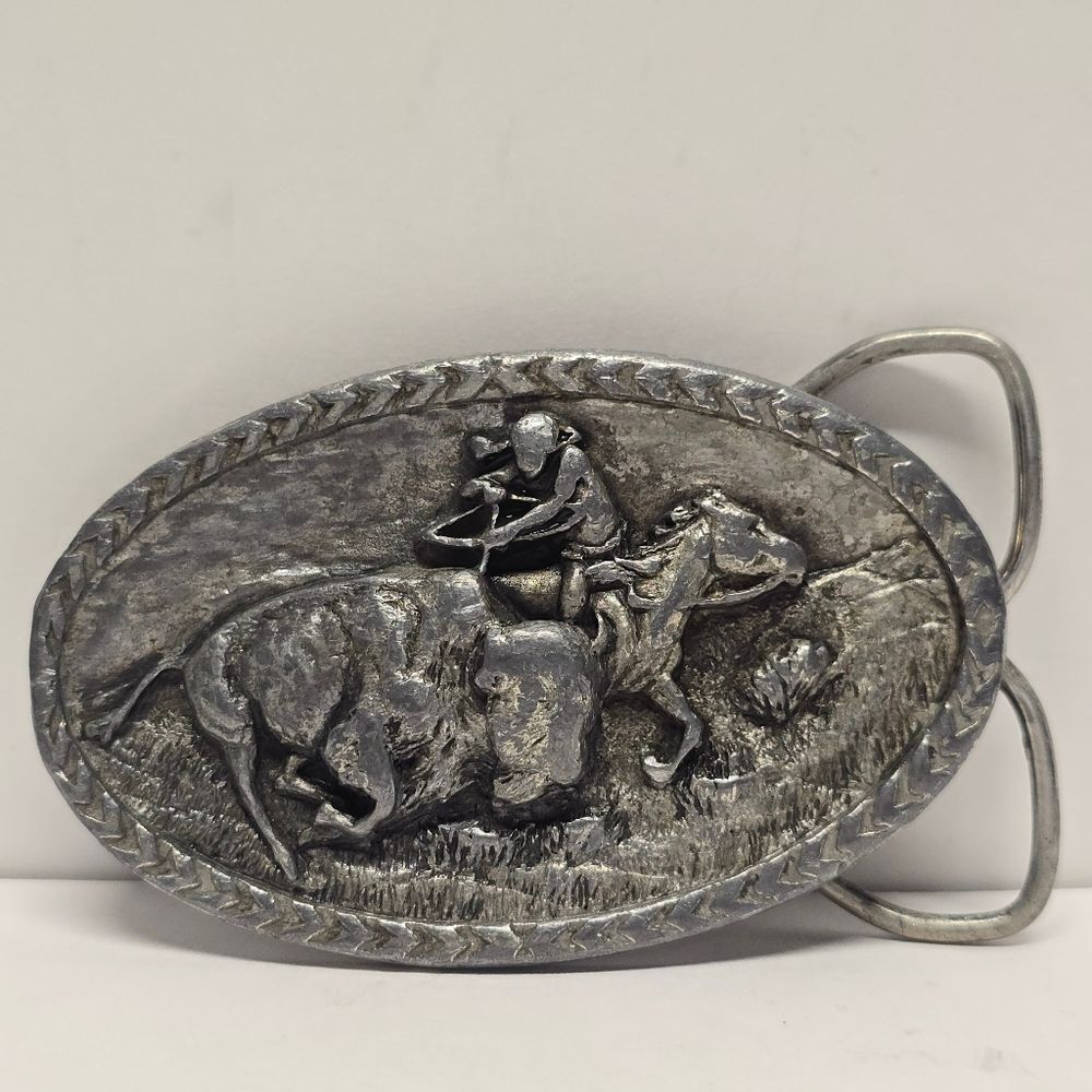 Vintage 1984 SISKIYOU PEWTER WESTERN BELT BUCKLE INDIAN PLAINS BUFFALO HUNTING